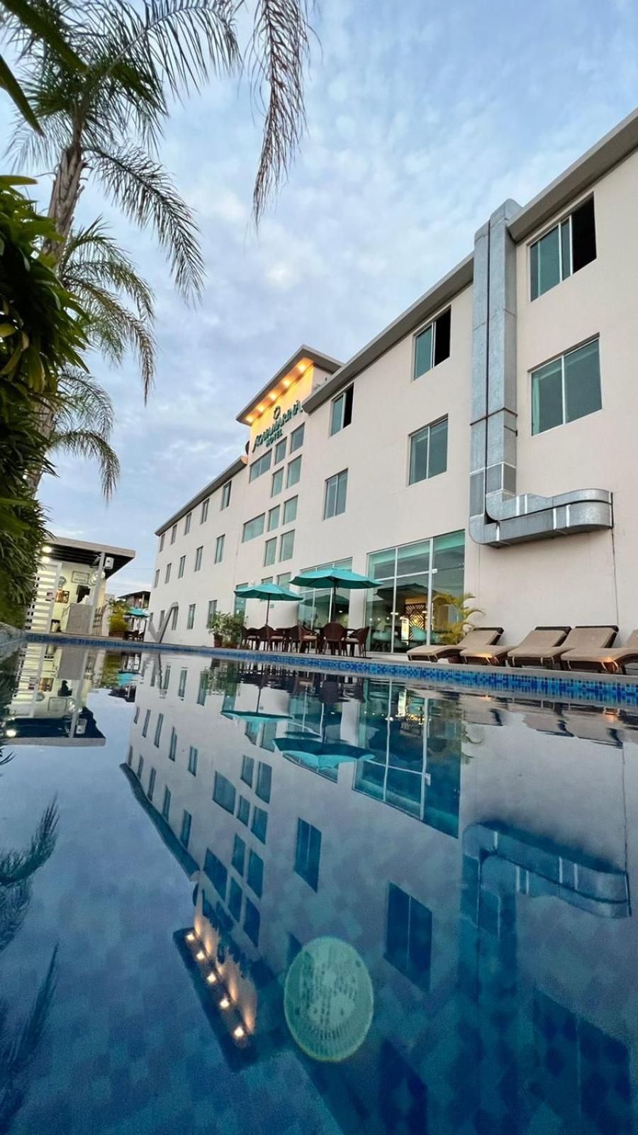Aquamarina Hotel Manta Luaran gambar