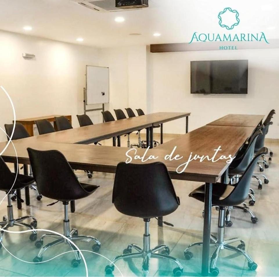 Aquamarina Hotel Manta Luaran gambar